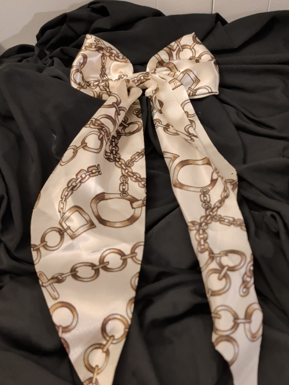 Silky Chain-Print Hair Bow Tie Scarf - Cream/Brown